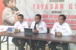 Rp2,5 miliar dana pribadi Prabowo digelontorkan untuk bansos