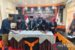 Hasil pleno KPU: Paslon Teddy Rahman dan Gustianto ungguli Erwin-Jonaidi di Pilkada Seluma