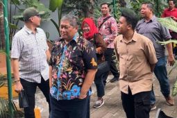 Anggota DPRD Surabaya imbau warga liburan di dalam kota