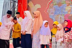 1.667 yatim di Aceh Barat terima santunan Rp251,55 juta