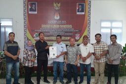 KPU Simalungun tuntaskan perhitungan suara, segini perolehan dua pasangan calon