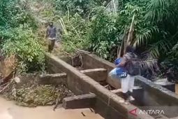 DPUPR Mukomuko bangun jembatan darurat untuk akses jalan