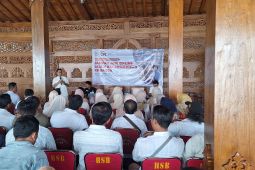 DPR gandeng OJK gencarkan edukasi bahaya judol