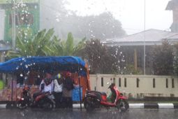 Cuaca ekstrem berpotensi terjadi di sejumlah wilayah Maluku Utara