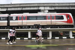 Pembangunan LRT Jakarta mencapai 39,83 persen per Desember