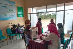 Bulog Belitung salurkan bantuan beras alokasi Desember 2024