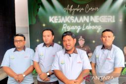 Kejari RL ajak warga laporkan korupsi, kejar kerugian Rp605 juta