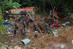 10 meninggal dan dua hilang pada bencana di Sukabumi