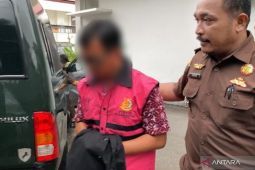 Kejaksaan tahan tersangka korupsi dana BOS SMAN 1 Woha Bima