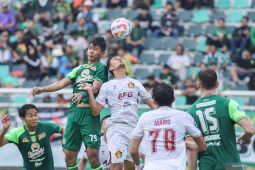 Liga 1 - Persebaya telan Persik 4-1