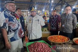 Papua Barat masifkan operasi pasar cegah lonjakan harga bapok jelang Nataru