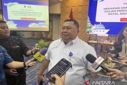 Bus tak lolos uji kelaikan dipasangi stiker silang merah