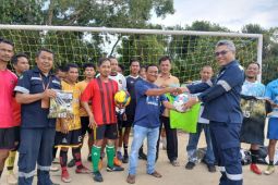PT Timah bantu Club Sepak bola Aspaja Belo Laut