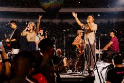 MALIQ & D'Essentials merilis "Senja Teduh Pelita" versi Unplugged akhir tahun