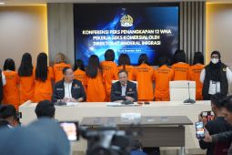 Dirjen Imigrasi amankan 12  WNA jaringan prostitusi internasional