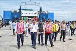 Wamenhub pastikan kesiapan sejumlah pelabuhan saat Natal dan Tahun Baru