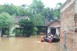 Banjir bandang putus akses utama provinsi Trenggalek-Ponorogo-Pacitan