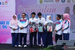 Skrining Kesehatan warnai peringatan hari ibu di Banjarmasin