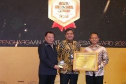 Menperin meraih penghargaan penggerak hilirisasi dan modernisasi sawit