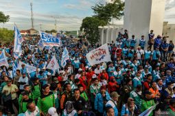 Disnaker Tangsel tunggu regulasi kenaikan UMK 2026