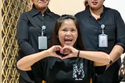 Terpidana mati kasus narkotika Mary Jane menyanyikan Indonesia Raya sebelum pulang ke Filipina
