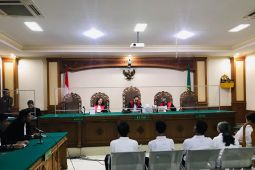 Kejari Tabanan tuntut berbeda lima terdakwa dugaan korupsi dana APM