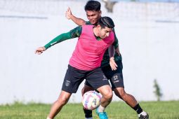 Persela tekad sapu bersih tiga laga sisa demi lolos delapan besar Liga 2
