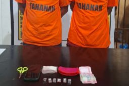 Polsek Tanah Jawa tangkap dua pengedar narkoba