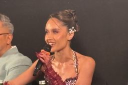 Aktris Cinta Laura belajar bahasa Jawa hingga melakukan adegan aksi di filmnya