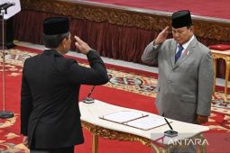 Prabowo pimpin sidang perdana DPN hingga panggil Komandan Satuan TNI