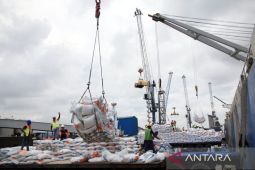 Jelang Nataru, Pelindo Multi Terminal Belawan Pastikan Kelancaran Beras
