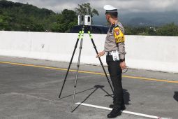 Olah TKP Kecelakaan di tol Malang