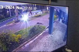 Terjatuh dari lantai 8 Gedung C-RiSSH, mahasiswa Unej ditemukan tewas