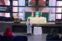 Jemaat Gereja Blenduk ibadah misa Natal 2024 di Gedung Borsumy