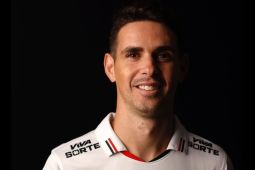 Oscar dis Santos kembali ke klub masa kecilnya Sao Paulo