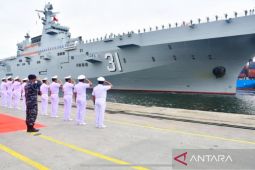 Tiga kapal perang China sandar di Tanjung Priok, ada apa?