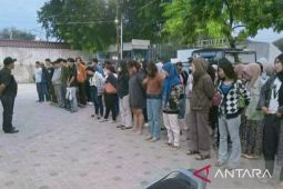 Tim gabungan TNI-Pol PP jaring puluhan pasangan bukan suami-isteri di kos-kosan