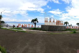 Objek wisata pantai selatan di Sukabumi masih sepi