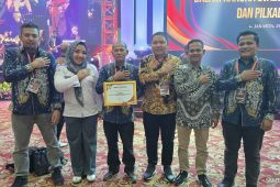 KPU Tapsel raih Peringkat II Nasional dalam penyelenggaraan Pilkada 2024