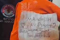 Presiden Prabowo dapat 'surat cinta' dari siswa SD berkat Makan Bergizi Gratis