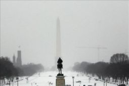 Badai salju mendekat, situasi darurat diumumkan di Washington DC