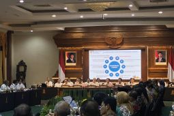 Menko Zulhas: Pelaksanaan program MBG bertahap dan terus dievaluasi