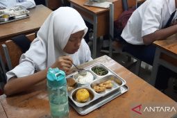 Pemprov DKI tegaskan MBG tidak sasar guru maupun warga sekitar