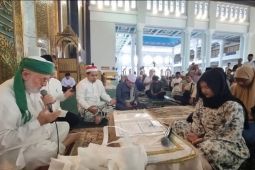 Syekh Fadhil al-Jailani pimpin "Ikrar Mualaf" jamaah wanita MAS