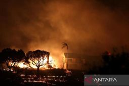 Cek fakta, video kecelakaan pesawat yang akan padamkan kebakaran di Los Angeles