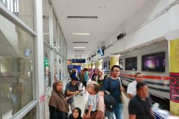 Aturan naik kereta di Sumut belum berubah meski ada virus baru masuk Indonesia