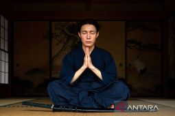 Meditasi 5 menit: Cara cepat kurangi stres dan tingkatkan fokus