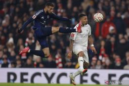 Mazraoui mengaku nyaman isi dua posisi di Manchester United