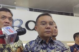Gerindra tepis Hasto belum ditahan KPK karena Megawati telepon Presiden Prabowo