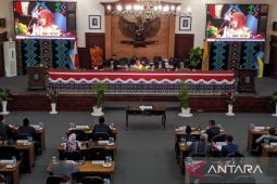 14 anggota DPRD NTB ajukan hak interpelasi dana alokasi khusus